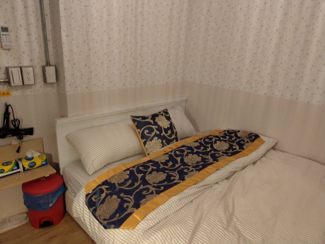 Room 1313  高雄左營區